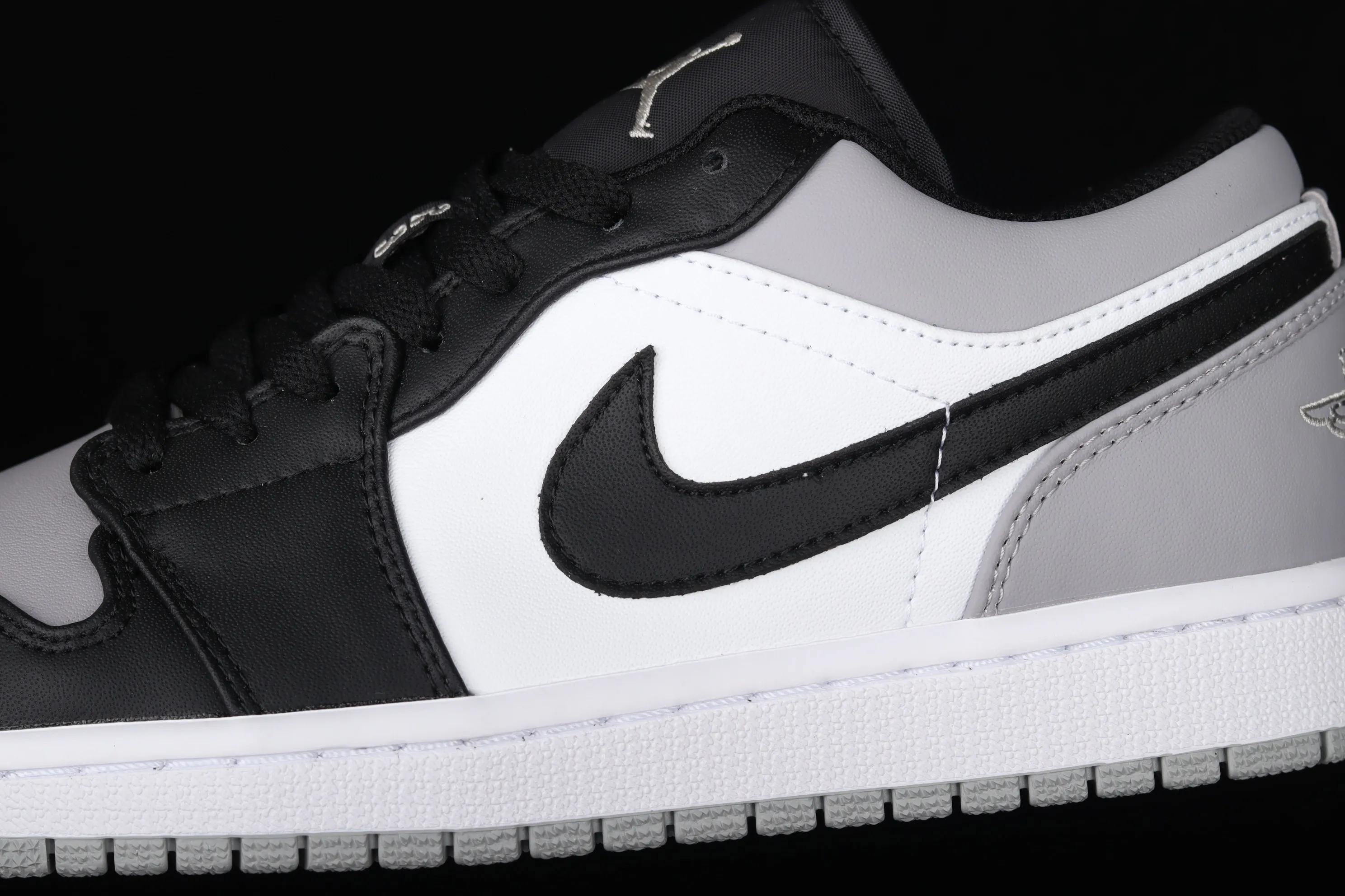 All categories Air Jordan Jordan series basketball shoes Air Jordan 1 Low X version Air Jordan 1 Low AJ1 Joe 1 low-top cultural and leisure sports sneakers 553558-110